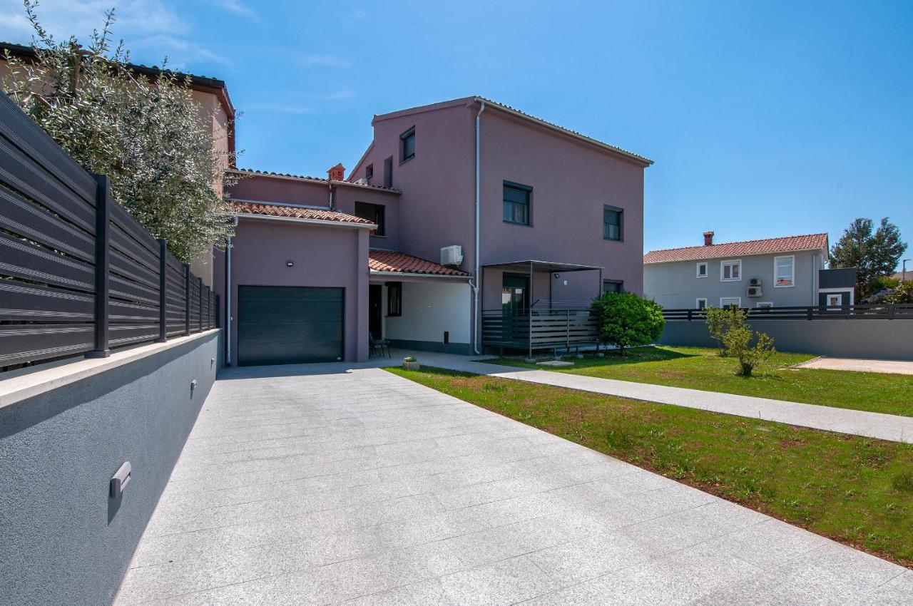 פאז'אנה Apartments Kajfes מראה חיצוני תמונה