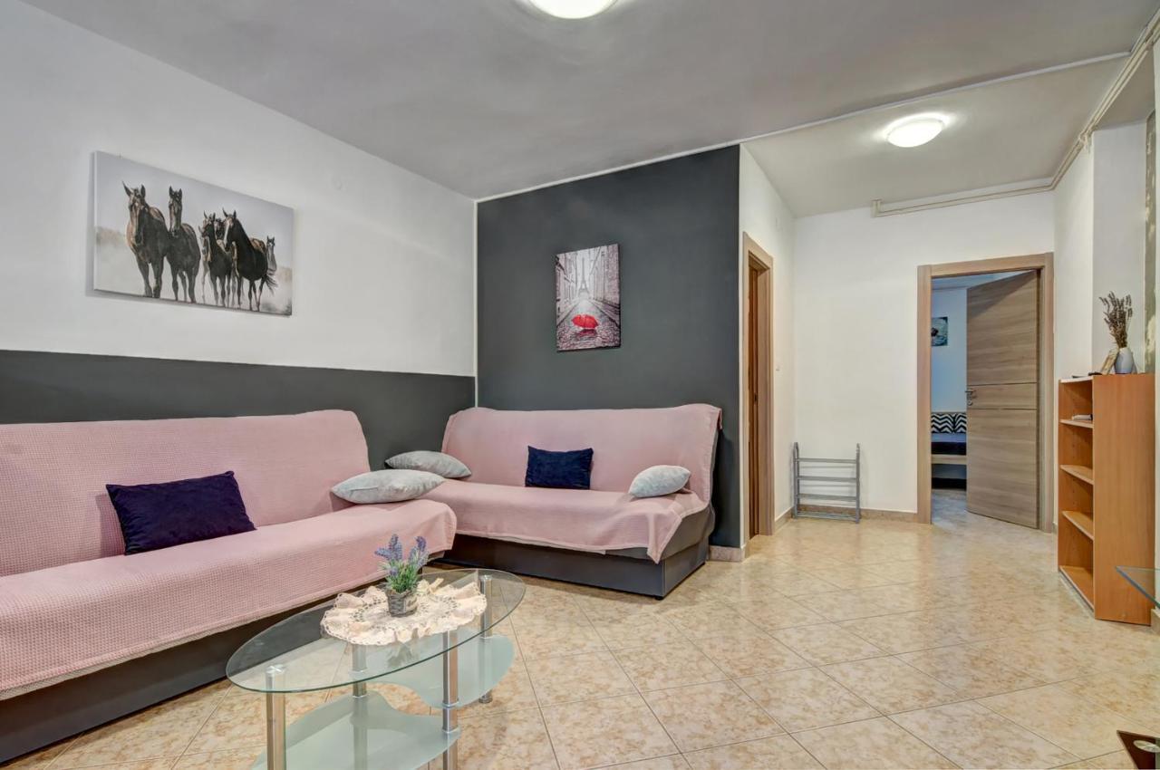 פאז'אנה Apartments Kajfes מראה חיצוני תמונה