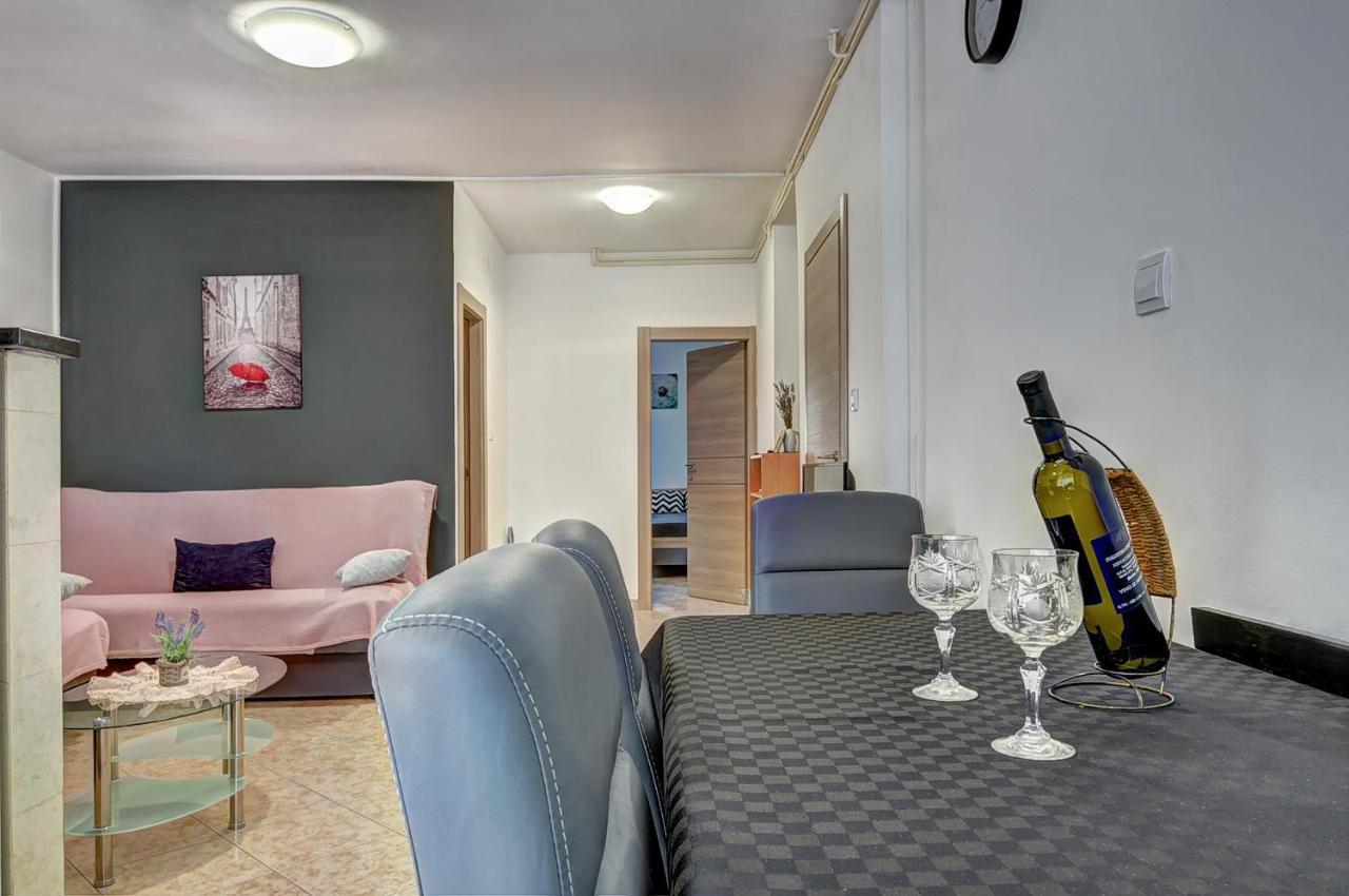 פאז'אנה Apartments Kajfes מראה חיצוני תמונה
